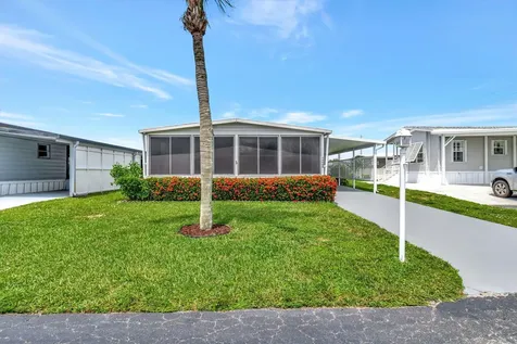 54008 Chapella Boynton Beach FL 33436