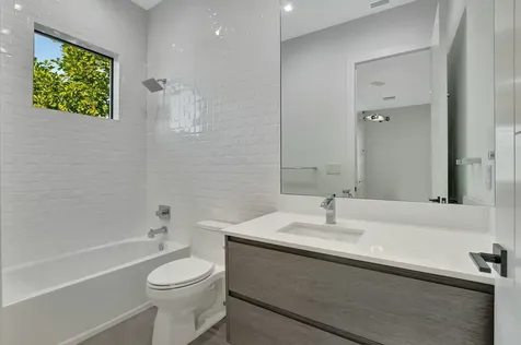 1470 Ne 4th Avenue Boca Raton FL 33432