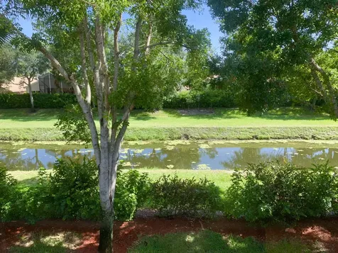 9021 Tremezzo Lane Boynton Beach FL 33472