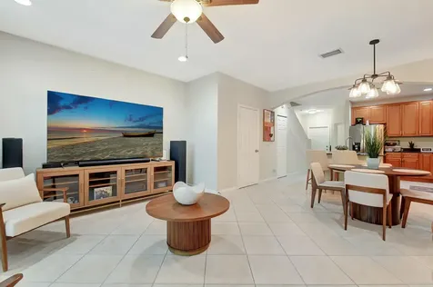9021 Tremezzo Lane Boynton Beach FL 33472