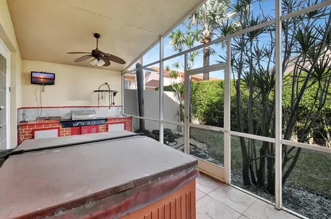 5193 Bayleaf Avenue Boynton Beach FL 33437