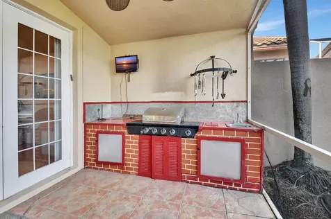 5193 Bayleaf Avenue Boynton Beach FL 33437