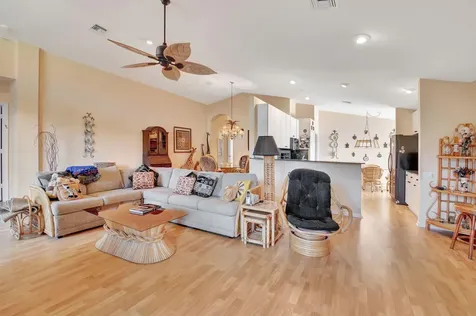 5193 Bayleaf Avenue Boynton Beach FL 33437