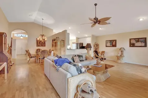 5193 Bayleaf Avenue Boynton Beach FL 33437