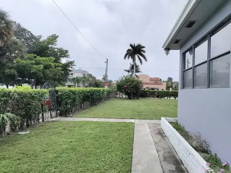 130 S Lakeside 1 Drive Lake Worth Beach FL 33460