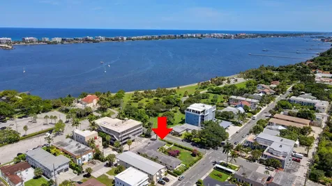 130 S Lakeside 1 Drive Lake Worth Beach FL 33460