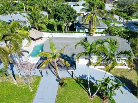 231 N Seacrest Circle Delray Beach FL 33444
