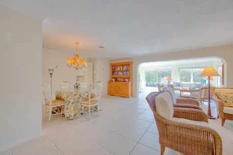 530 Forestview Drive Atlantis FL 33462
