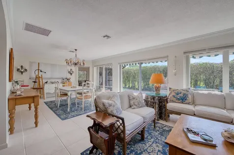 530 Forestview Drive Atlantis FL 33462