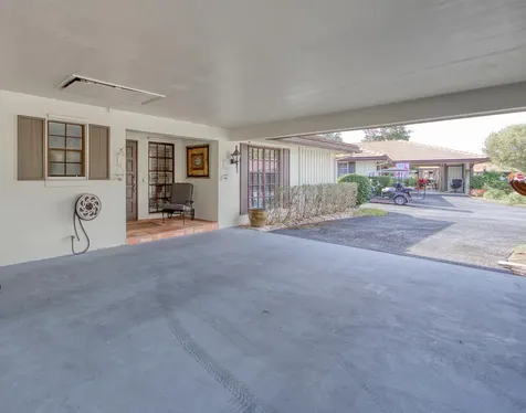 530 Forestview Drive Atlantis FL 33462