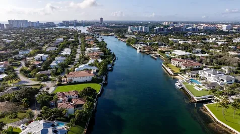 601 Ne Spanish Trail Boca Raton FL 33432