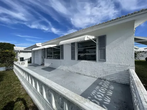 1912 Sw 18th Street Boynton Beach FL 33426