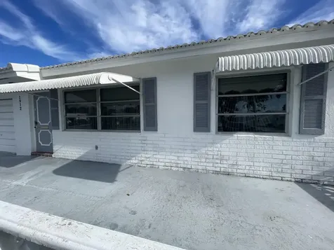 1912 Sw 18th Street Boynton Beach FL 33426