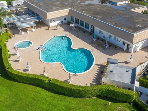 1912 Sw 18th Street Boynton Beach FL 33426