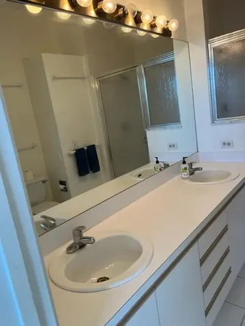 18081 Se Country Club Drive Tequesta FL 33469