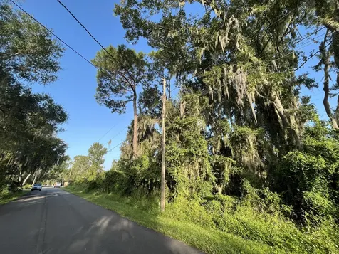 262 Toms Road Debary FL 32713