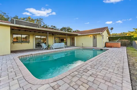 2581 Nw 39th Street Boca Raton FL 33434