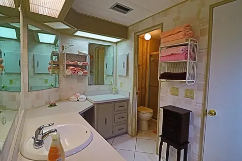47001 Aquadilla Bay Boynton Beach FL 33436