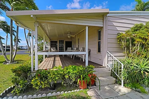 47001 Aquadilla Bay Boynton Beach FL 33436