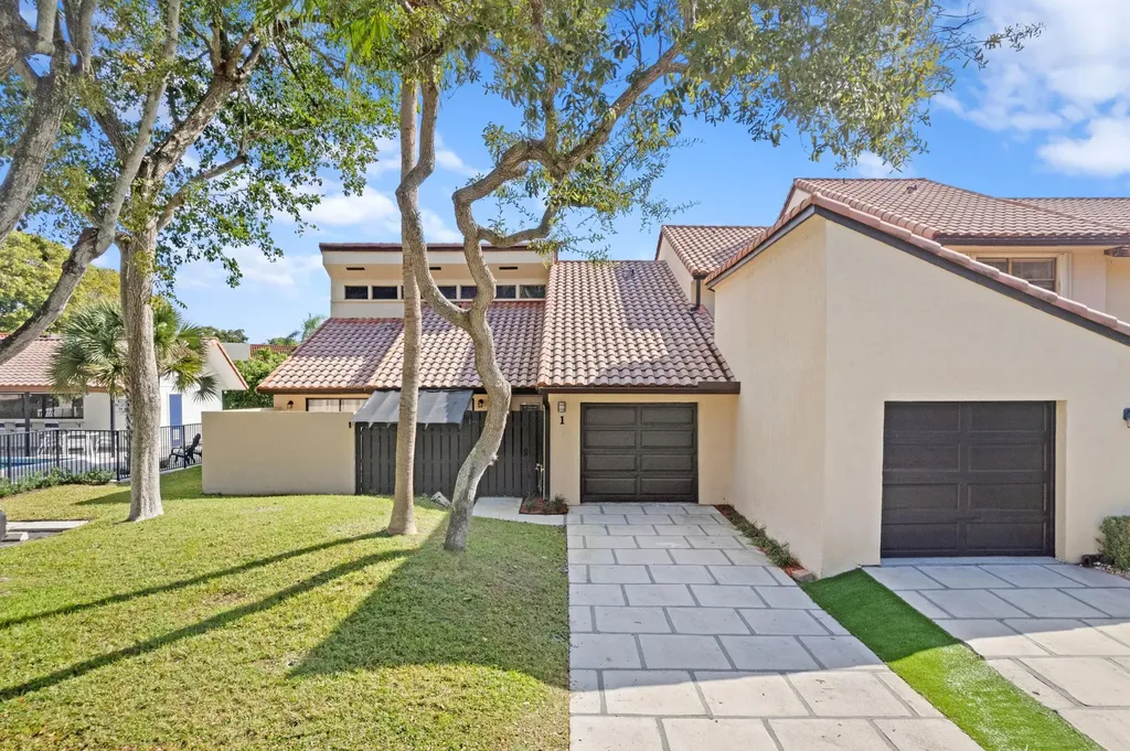 6850 Nw 2nd Avenue Boca Raton FL 33487