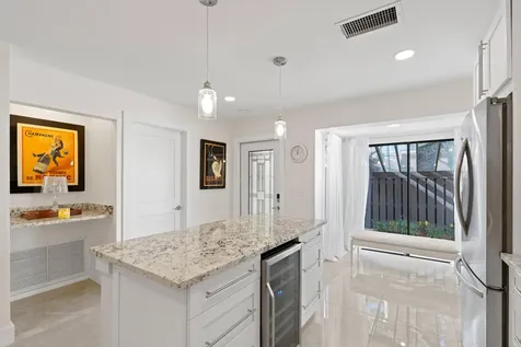 6850 Nw 2nd Avenue Boca Raton FL 33487
