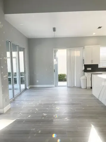 304 NW Bentley Circle Port Saint Lucie FL 34986
