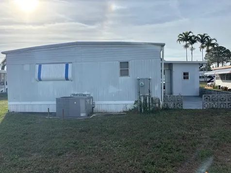 6440 Cypress Lane Lantana FL 33462
