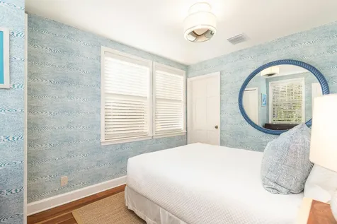 357 Seabreeze Avenue Palm Beach FL 33480