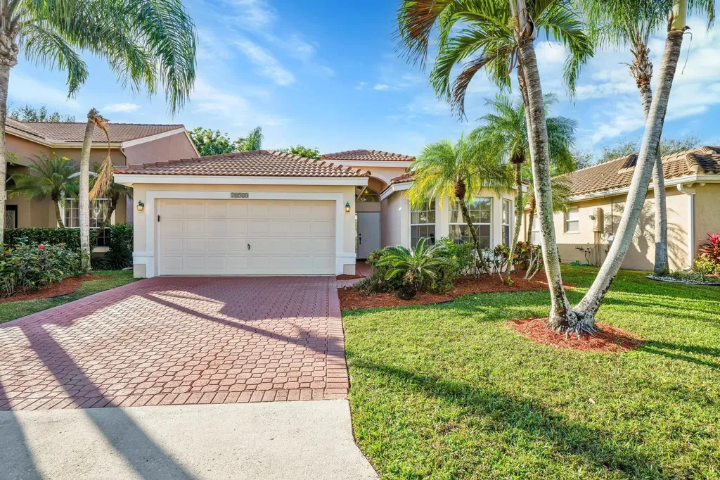 10940 Crescendo Circle Boca Raton FL 33498