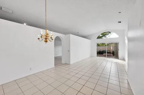 10940 Crescendo Circle Boca Raton FL 33498