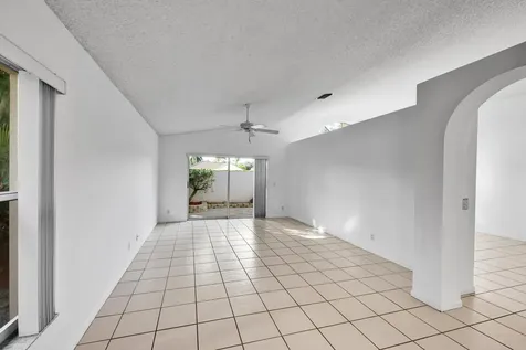 10940 Crescendo Circle Boca Raton FL 33498