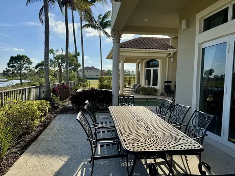 110 SE Rio Casarano Port Saint Lucie FL 34984