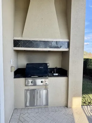 110 SE Rio Casarano Port Saint Lucie FL 34984
