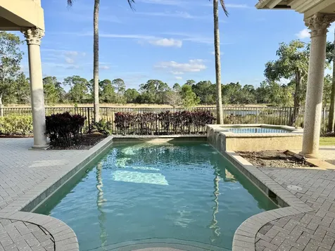 110 SE Rio Casarano Port Saint Lucie FL 34984
