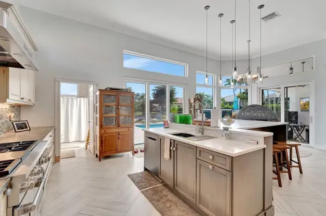 8200 Muirhead Circle Boynton Beach FL 33472