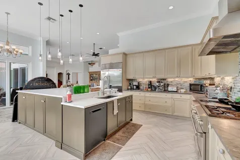 8200 Muirhead Circle Boynton Beach FL 33472