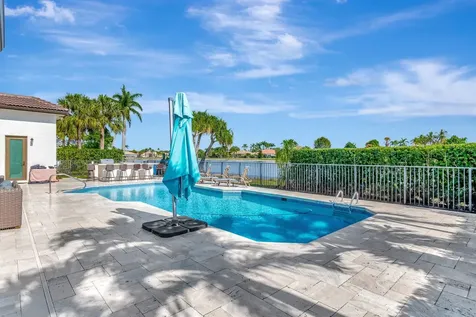 8200 Muirhead Circle Boynton Beach FL 33472