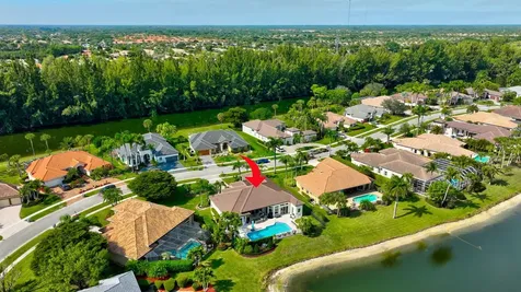 8200 Muirhead Circle Boynton Beach FL 33472