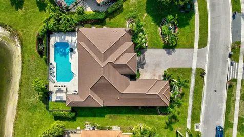 8200 Muirhead Circle Boynton Beach FL 33472