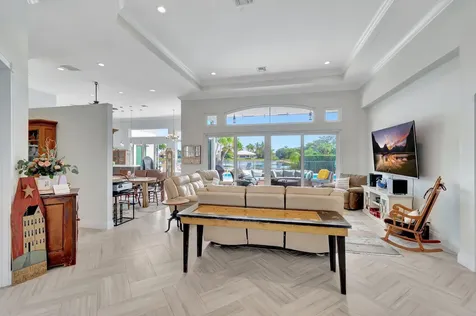 8200 Muirhead Circle Boynton Beach FL 33472