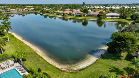 8200 Muirhead Circle Boynton Beach FL 33472