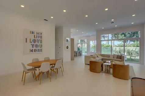 6130 Nw 42nd Way Boca Raton FL 33496