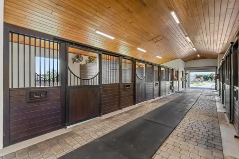 4915 Stables Way Wellington FL 33414