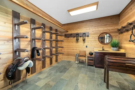 4915 Stables Way Wellington FL 33414