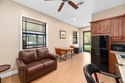4915 Stables Way Wellington FL 33414