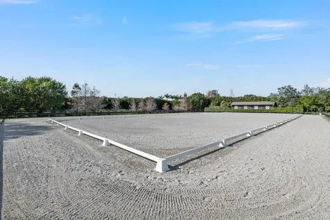 4915 Stables Way Wellington FL 33414