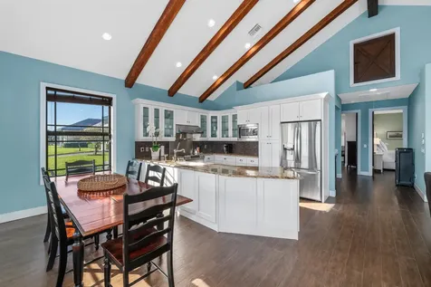 4915 Stables Way Wellington FL 33414