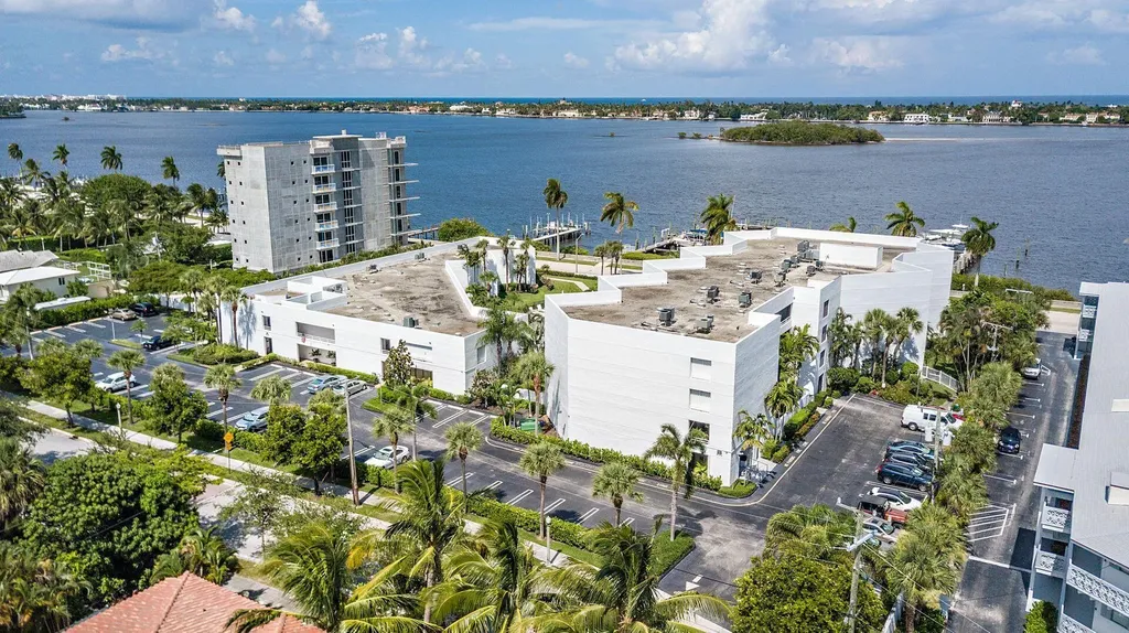3701 S Flagler Drive West Palm Beach FL 33405