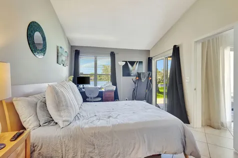 28 Desford Lane Boynton Beach FL 33426