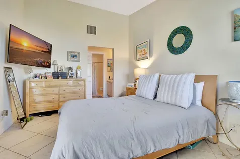 28 Desford Lane Boynton Beach FL 33426